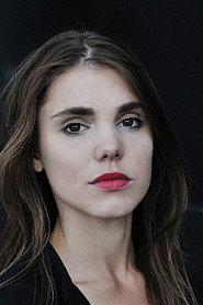 Nelida Martinez as Diana in Morning Person 2017