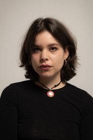 Louise Crouzet as Alice in Troupeau 2023