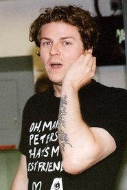 Joel Peat as Guitarist in Maisie Peters Live at Pinkpop 2023