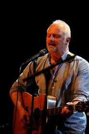 Allan Olsen as Himself in Dalton var her 2010