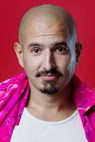 Masoud Vahedi as Sig selv in Masoud Vahedi - Christiania Comedy Club 2022 2024