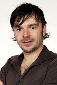 Geert Hunaerts as Vic Schouten in Team Spirit II 2003