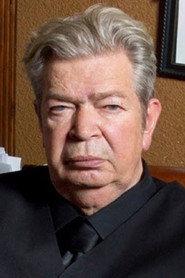 Richard Benjamin Harrison as Self in Vegas Pawn 2007