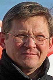 Vladimir Ryzhkov as Self in Lusia in Wonderland 2018