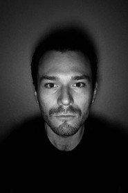 Maximilian Karakatsanis as Voiceover in Looking Into the Sun 2023