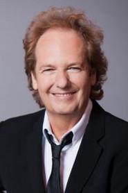 Lee Ritenour as Self in Legends of Jazz: Showcase with Ramsey Lewis 2006