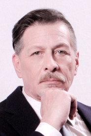 Fernando Miró as Carlos in Pendeja, payasa y gorda 2017