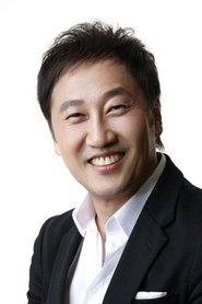 Yoo Yeol as Yoo Yeol in Tune in for Love 2019