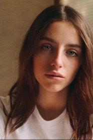 Liana Ayoun as Mia in Virginity 2022