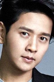 Saksit Vejsupaporn as ต่อ in Lom Haijai: The Musical 2021