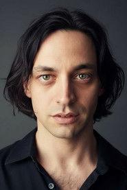 Kaan Tangöze as Himself in Crossing the Bridge: The Sound of Istanbul 2005
