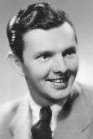 Jiří Vondrovič as Petr in Srdce v soumraku 1936