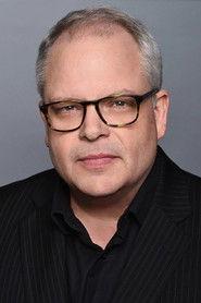 Manny Coto as Self in Star Trek: Inside the Roddenberry Vault 2016