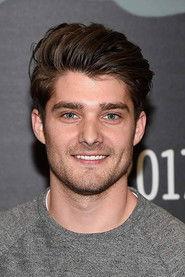 Doug Noble as Hayden in Christmas with the Foxes 2023