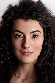Meriç Benlioğlu as Pınar in Hidden Faces 2014