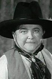'Little Billy' Rhodes as Master of Ceremonies in They Never Come Back 1932