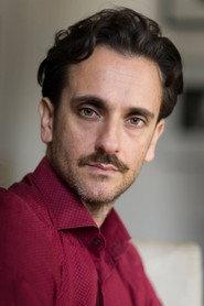Luca Saccoia as Enzo in Towards Happiness 2021