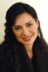 Eyşan Özhim as Kader Sayar in 15 Minutes Over Low Heat 2006