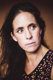Lien De Graeve as Ellen in J’aime la vie 2023