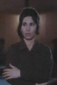 Mona Zakaria as Rima in Summer Thefts 1988