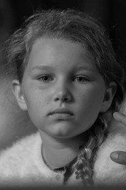 Madeleine Beauvois as Poulette in Drift Away 2021