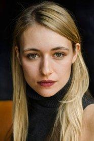 Alma Prelec as Chica del río 2 in Teresa 2023