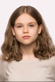 Sydney Langford as Little Girl in Deadlocked 2020