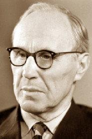 Ivan Kudryavtsev as Печёрский Матвей Михайлович, отец Людмилы in Friends and Years 1966