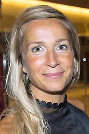 Cemille Matthesen as Herself in Den anden side 2017