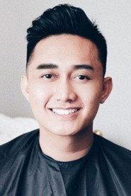 Bobby Tince as Hendrik in Rayya, Cahaya Di Atas Cahaya 2012