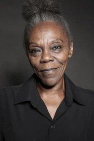 Teca Pereira as Vó Favela in Father’s Chair 2012