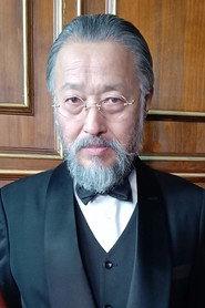 Su Shenghua as Ying Guan in Perfect Match: Vice President of Secret Service 2018