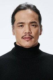 Jin Mo as Min-gook in Six Ball 2020