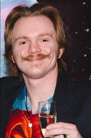 Roger Kvinnesland as Resepsjonist in Life is Strange 2018