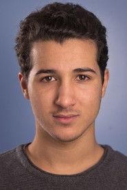 Sofyan Boudouni as The waiter in Capitaine Habakouk 2016