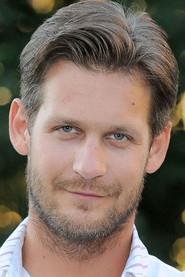 Marcin Janos Krawczyk as ksiądz in North from Calabria 2010