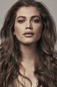 Valentina Sampaio as Isabelle Deluxe in Berenice Seeks 2017