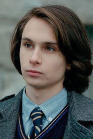 Vlace Samar as Pierre in Notre Famille 2017