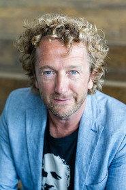 Pepijn Gunneweg as Anna's Father in Freeze 2014