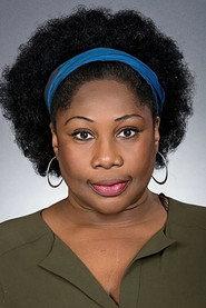 Wendy Mae Brown as Aggie in Last Chance Harvey 2008