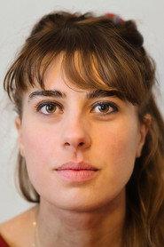 Donatienne Amann as Léa in Jusqu'au Bout 2023