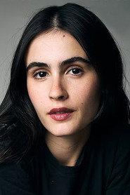 Valentina Herszage as Laura in Coisa de Novela 2025
