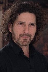 Jan Neal Holden as Seamus in Entombed 2020