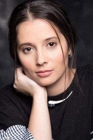 Carole-Anne Lecuyer as La femme qui ressemble à Lucie in Between Them 2021