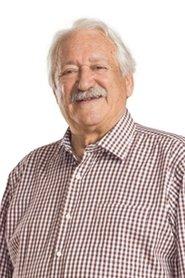 Erman Okay as Şener in Eflatun 2023