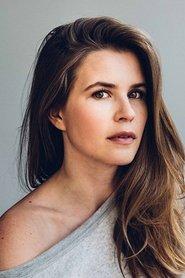 Caroline Palmer as Carolyn in Lovebites 2016