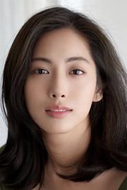 Ban So-young as Eun-Mi in Koala 2013