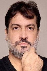 Daniel Braga as Homem no Bar in Homem Livre 2017