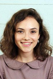 Stasya Miloslavskaya as Katya in Fire 2020