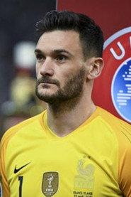 Hugo Lloris as Self in 202 Days 2022